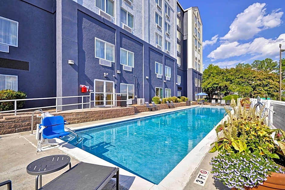 Fairfield Inn & Suites by Marriott Atlanta Vinings/Galleria