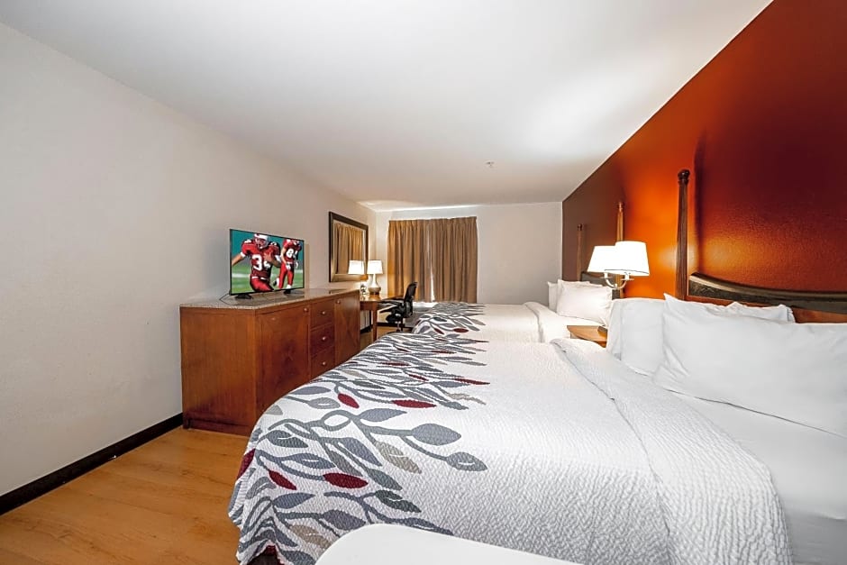 Red Roof Inn & Suites Biloxi-Ocean Springs