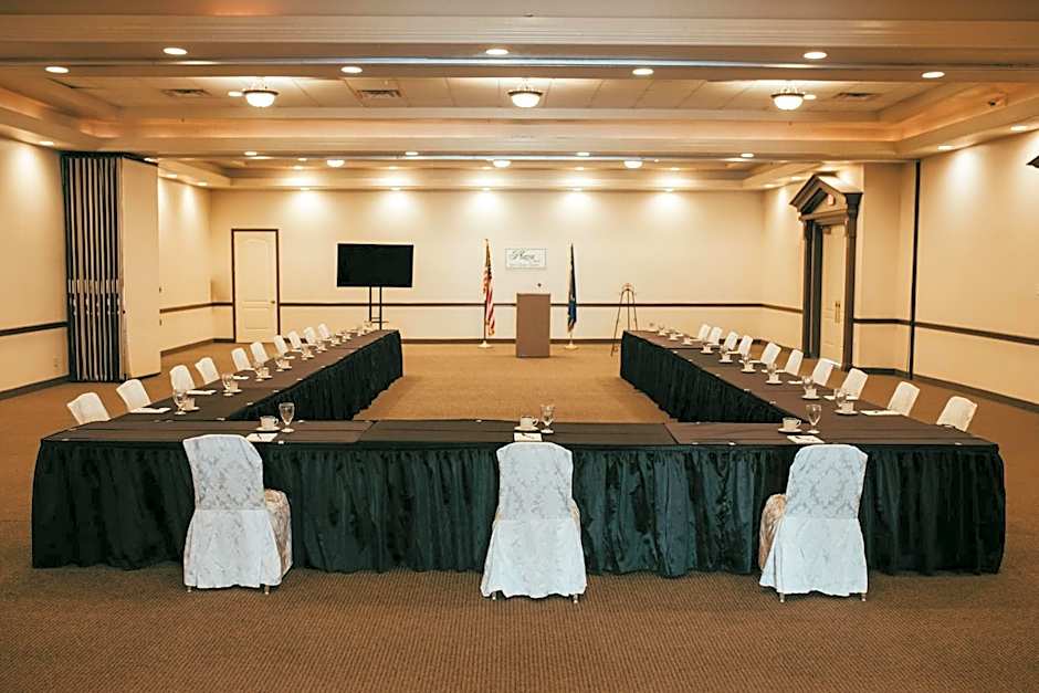 Carson City Plaza Hotel