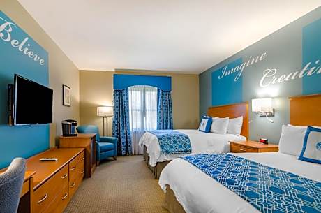 Queen Room with Two Queen Beds - Non-Smoking