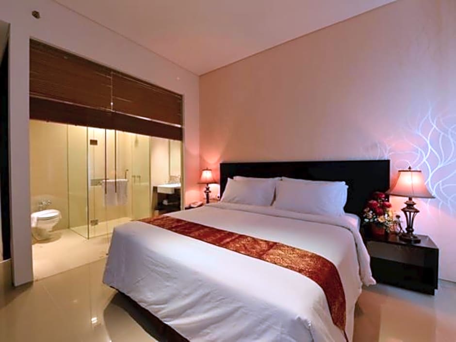 Emilia Hotel By Amazing - Palembang
