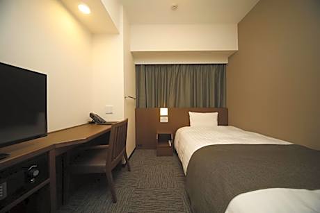 Room Selected at Check-In - Non-Smoking