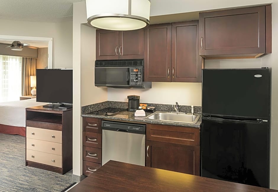 Homewood Suites By Hilton Chicago/Schaumburg