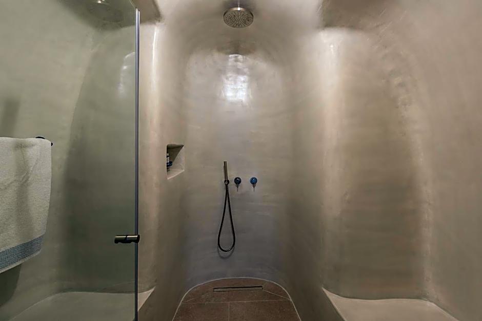 Art Maisons Oia Castle