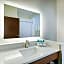 Holiday Inn Express & Suites Coffeyville By IHG