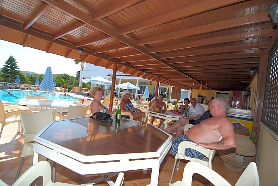 Zeus Hotel