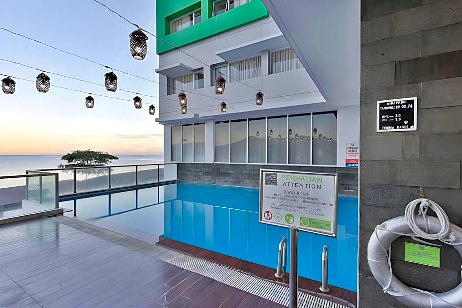 Whiz Prime Hotel Megamas Manado