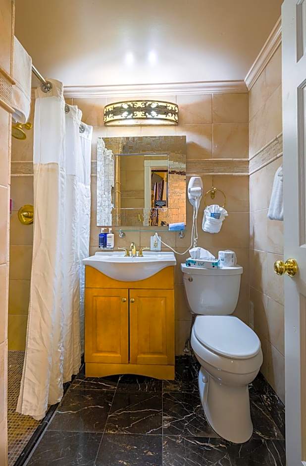 Duval Inn - Key West