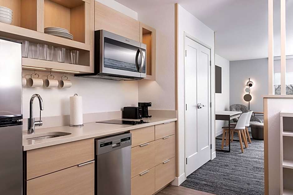 TownePlace Suites by Marriott New Philadelphia