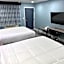 Surf City Inn & Suites