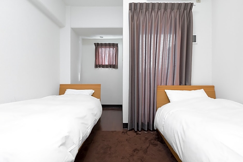 Simple Stay FUGA Shin-Osaka-Kita