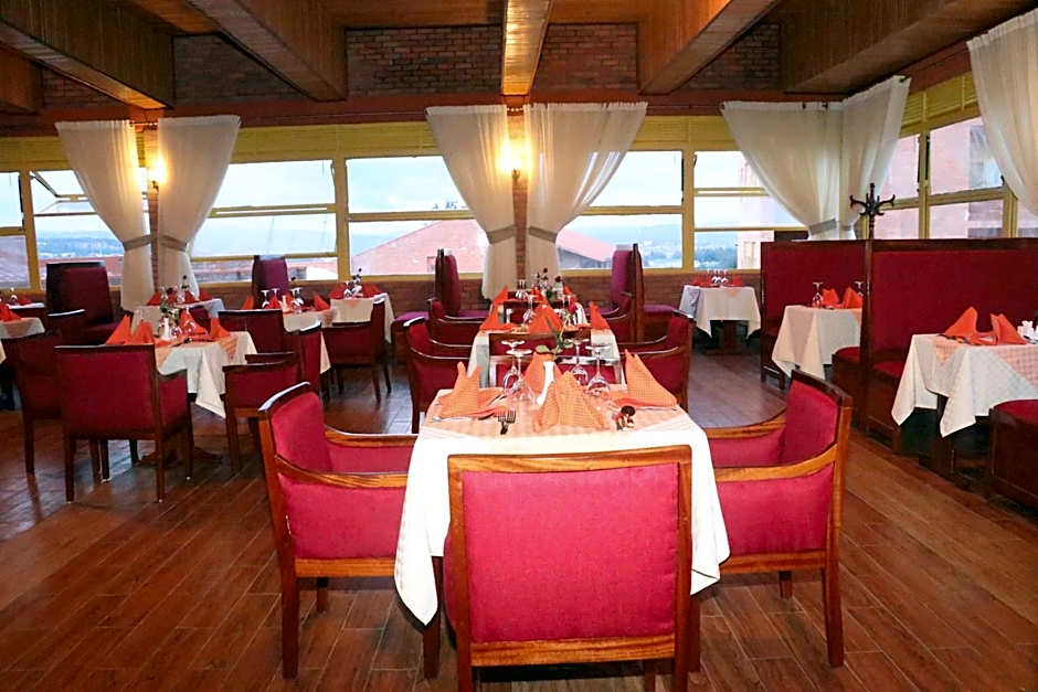 Sainte Famille Hotel