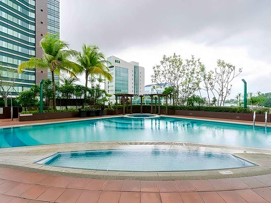 Hock Lee Hotel & Residences