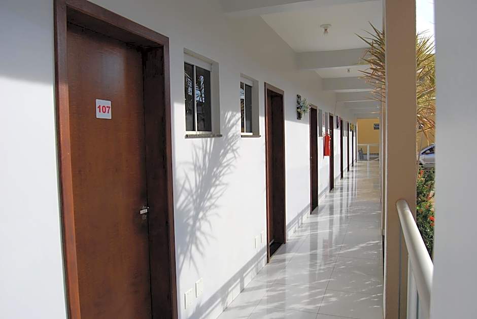 Pousada Santana - Trindade Goiás