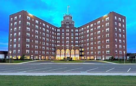 Berkeley Oceanfront Hotel