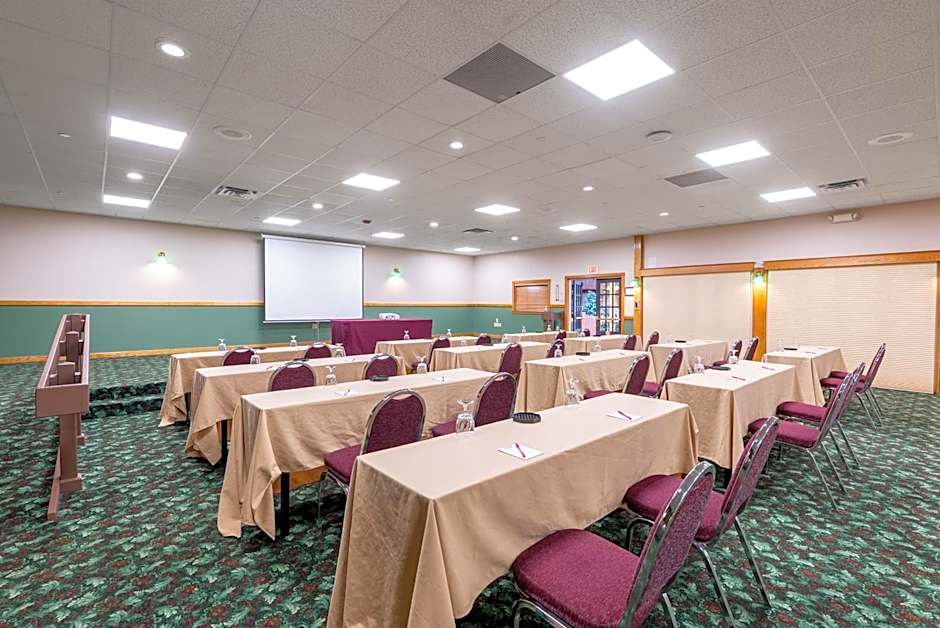 Fireside Inn & Suites West Lebanon