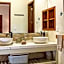 Casa Relaxo Villa en la Laguna con Muelle Privado