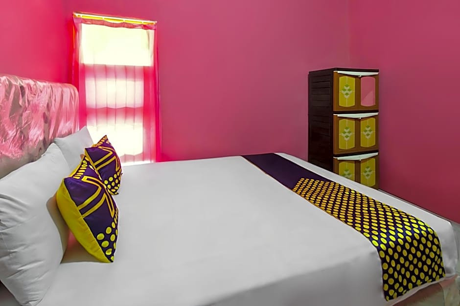 OYO Life 93405 Montong Are Residence