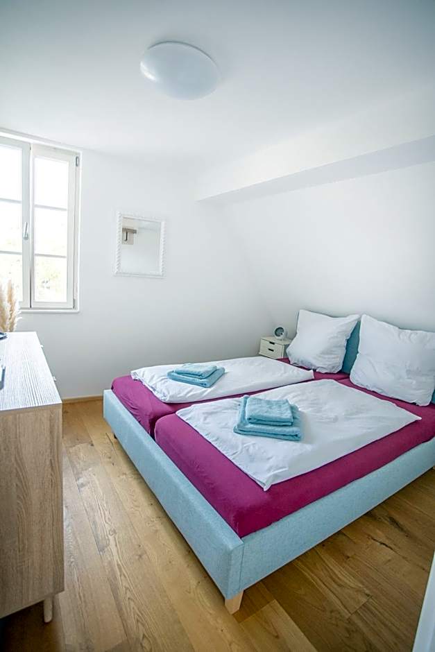 Photo 1 of 20 of Anni`s Inn