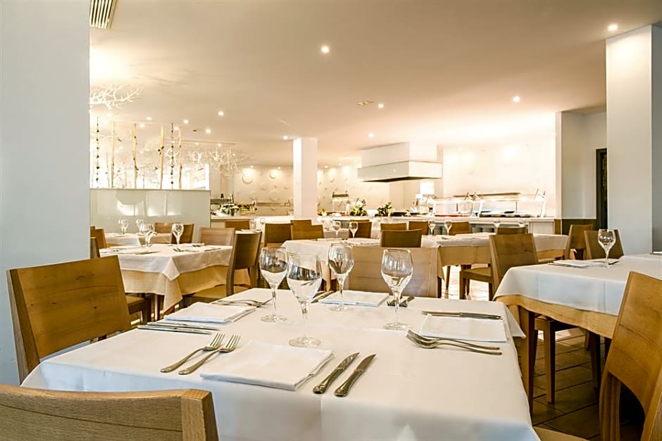 Iberostar Waves Club Cala Barca