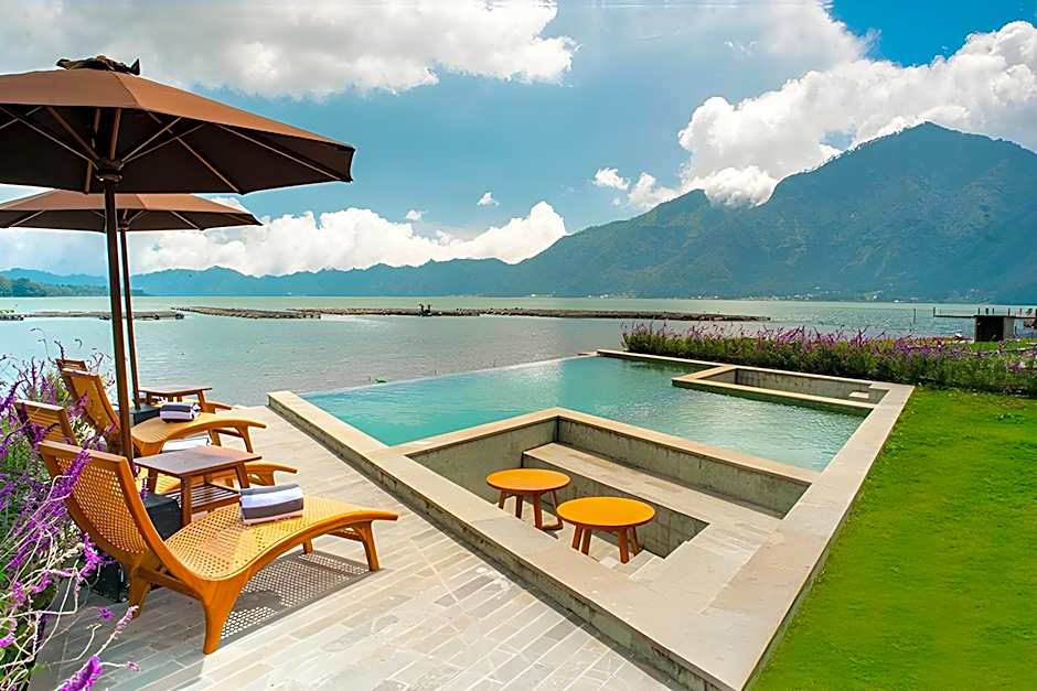 Noya Hotel