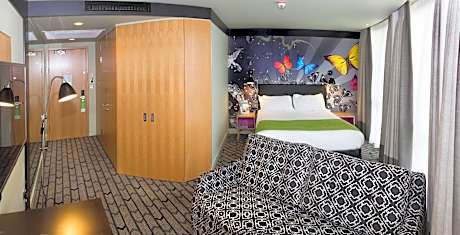 Premium King Room with Sofa Bed