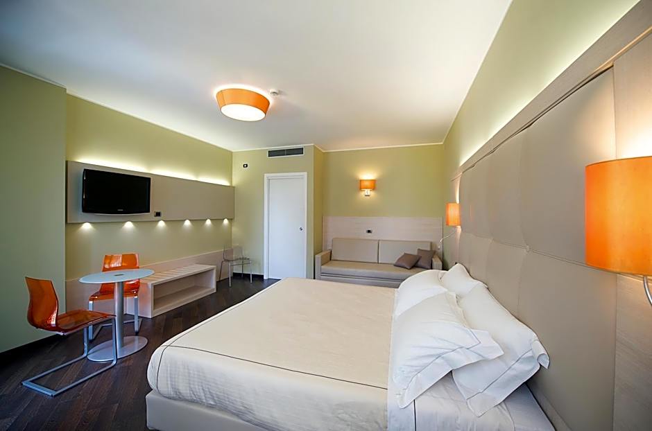 Acca Palace - AA Hotels