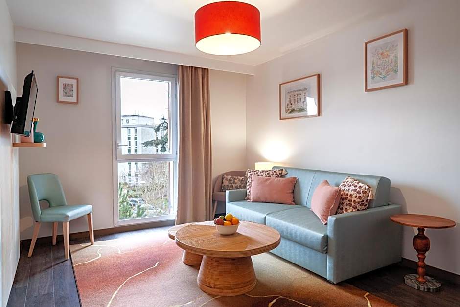 Residhome Paris-Guyancourt