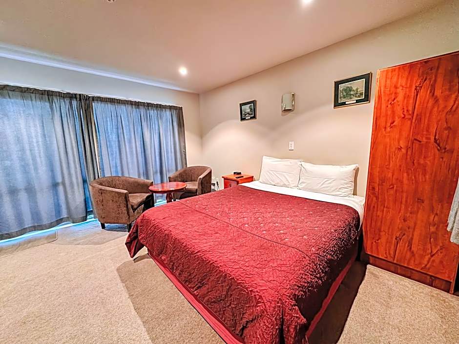 Bealey Avenue Motel