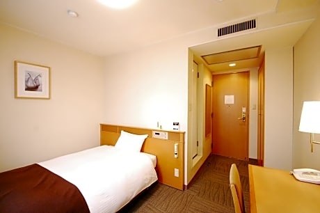 Semi Double Room  - Non-Smoking