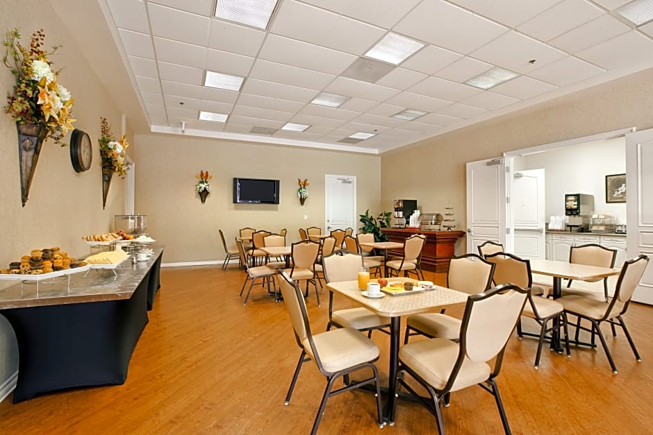 Cortona Inn & Suites