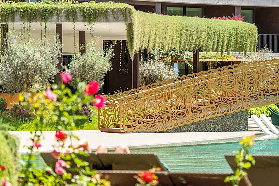 Savoy Palace - The Leading Hotels of the World - Savoy Signature