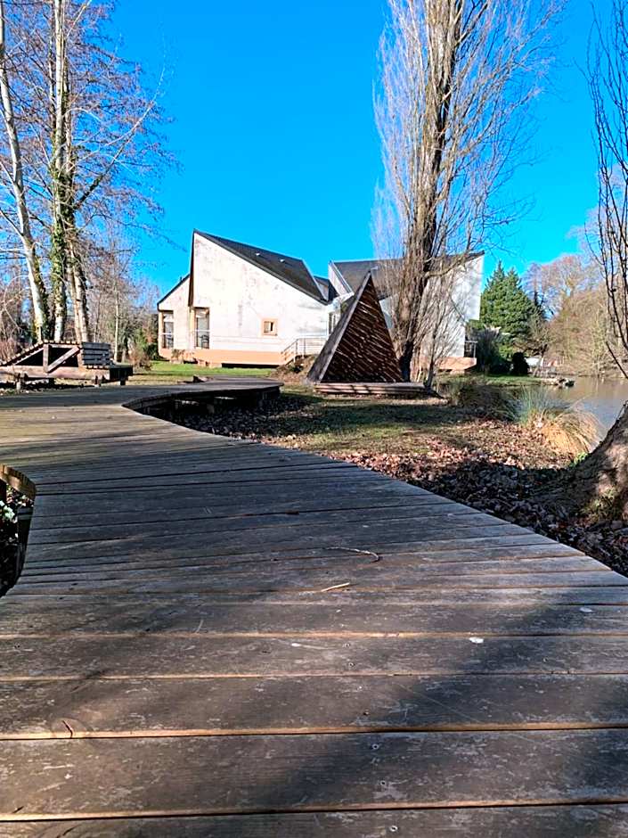 Hôtel L'ile Du Saussay