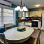 May-Dee Suites in Florida
