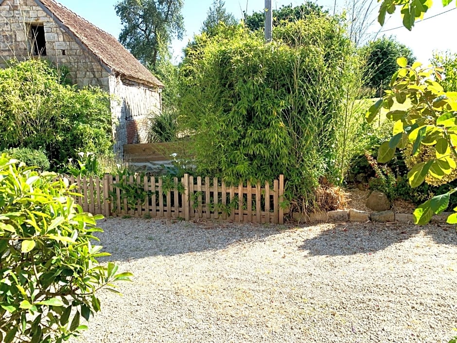 Le Bas Chesnay Chambres D'Hotes Domfront en Poiraie