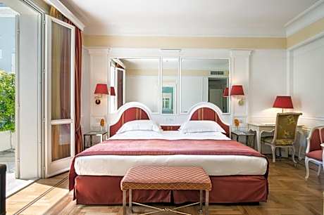 Deluxe Double or Twin Room with Terrace
