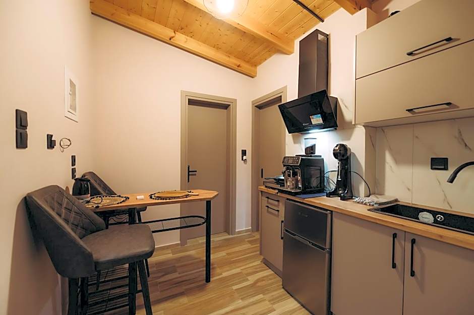 Sirens Luxury Apartments Palouki