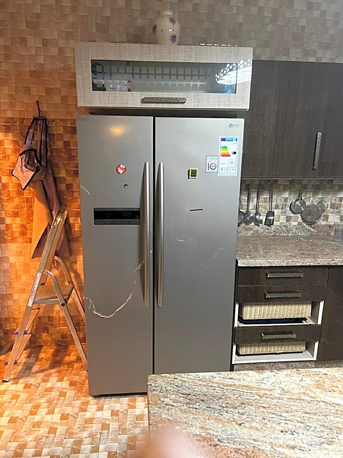 Super luxury flat near airport شقة سكنية قمة الفخامة والاتساع بقرب المولات التجارية و المطار