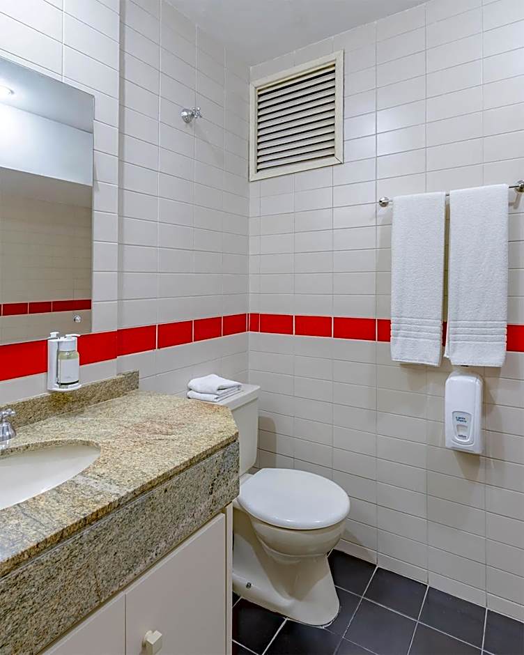 Bristol Metropolitan Flat