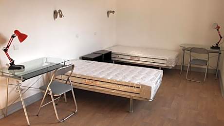 Triple Room with Private Bathroom