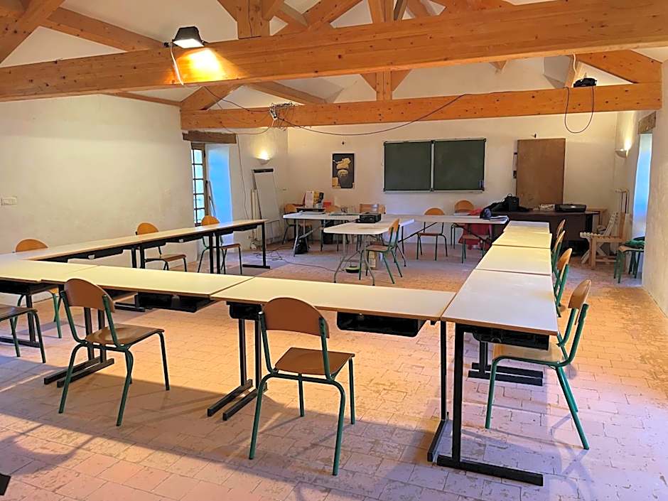 Auberge de Jeunesse HI Cadouin