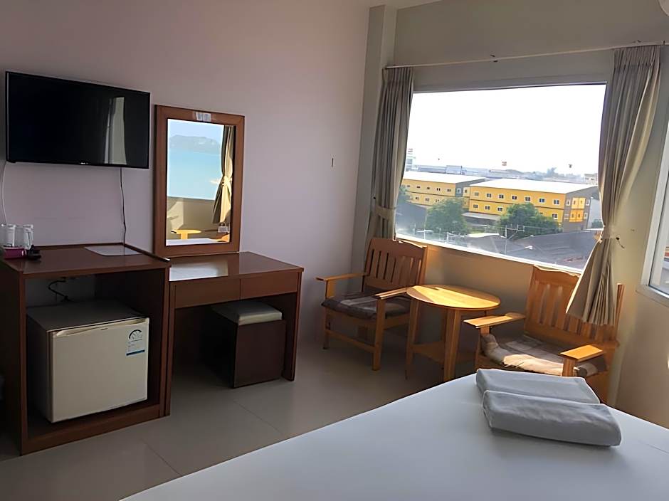 Prachuap Beach Hotel