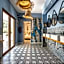 Walk in Hostel Faro Airport