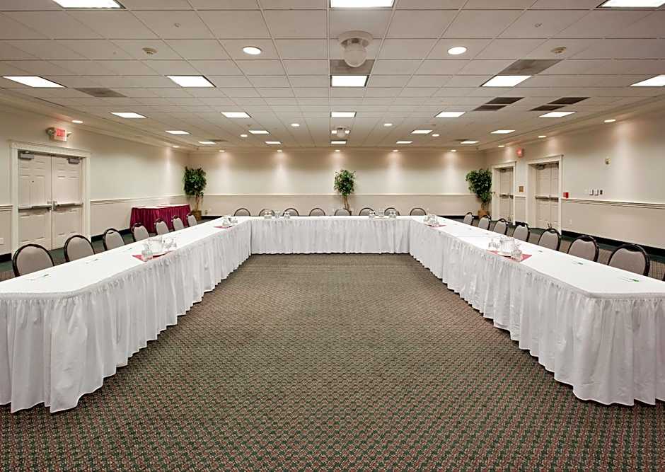 Holiday Inn Redding By IHG