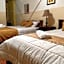 Hotel Amón Real