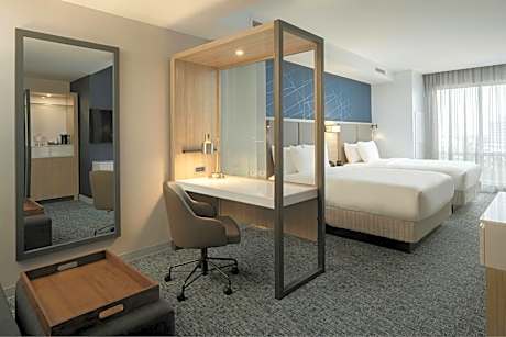 Queen Suite - Mobility/Hearing Accessible with Roll-In Shower