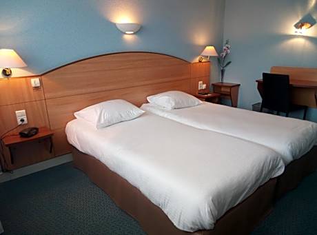 Classic Double or Twin Room