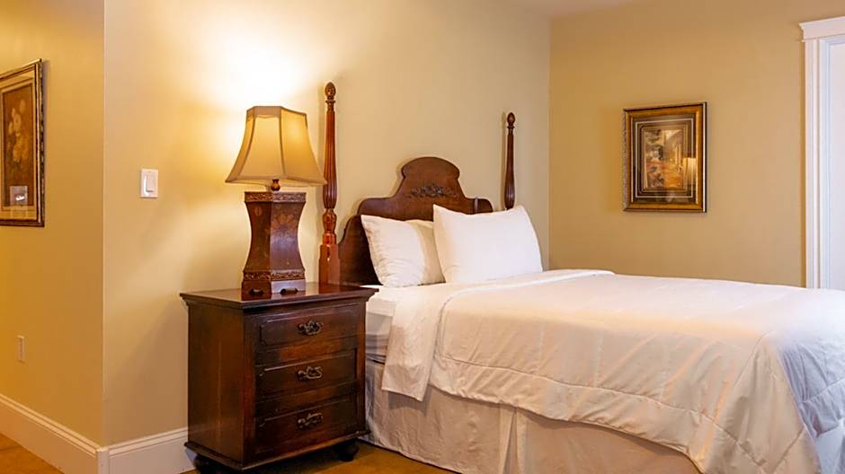Photo 1 of 4 of Studio 1 Queen Bed