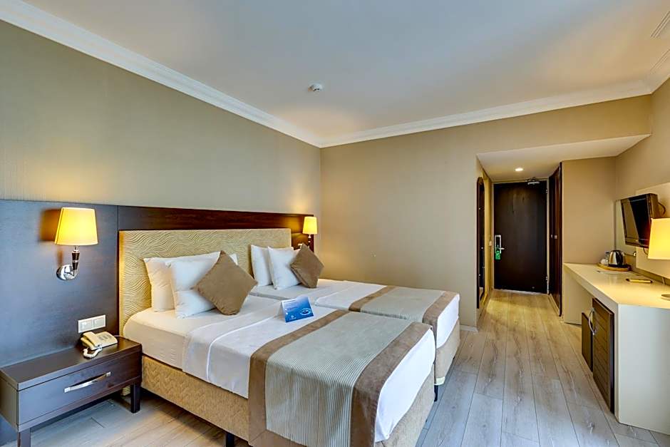 Foto 1 von 4 von 1 Double Bed or 2 Beds, City View