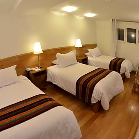 Triple Room